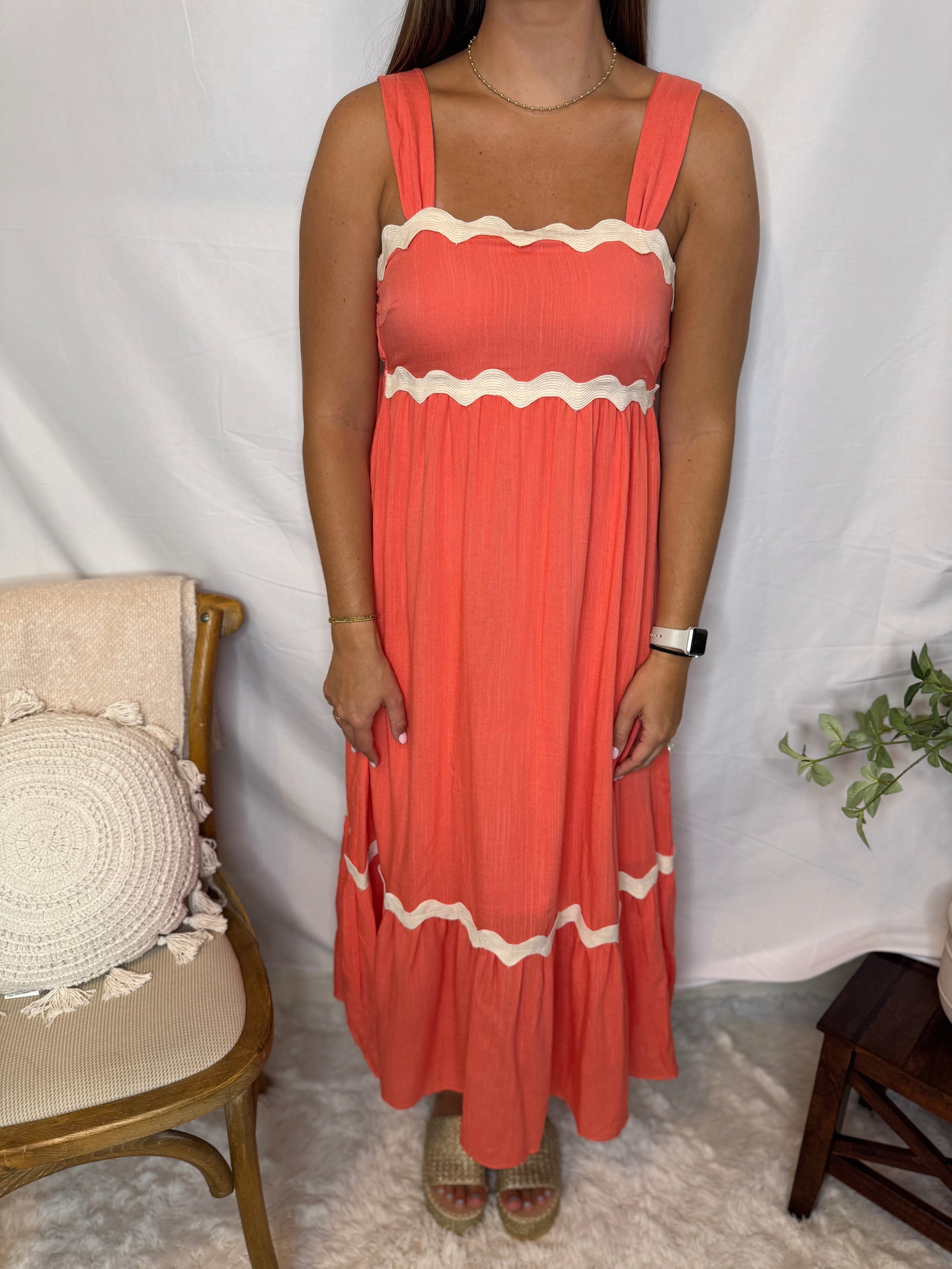 The Wavy Trim Midi Dress