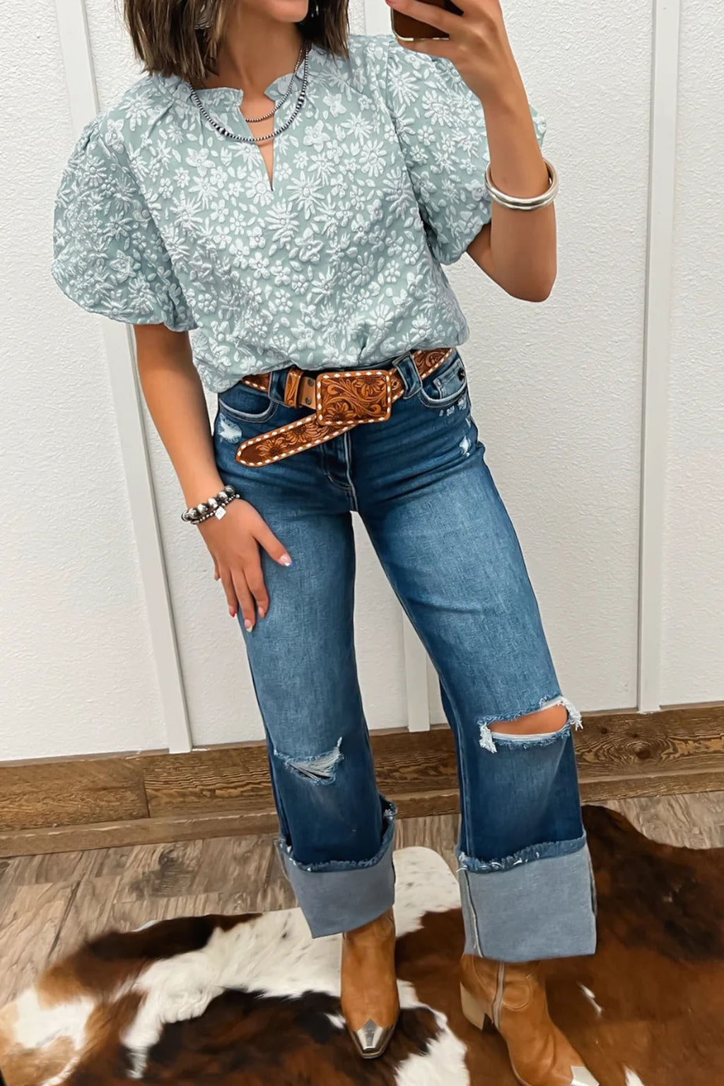 Beige Floral Textured Jacquard Puff Sleeve Blouse