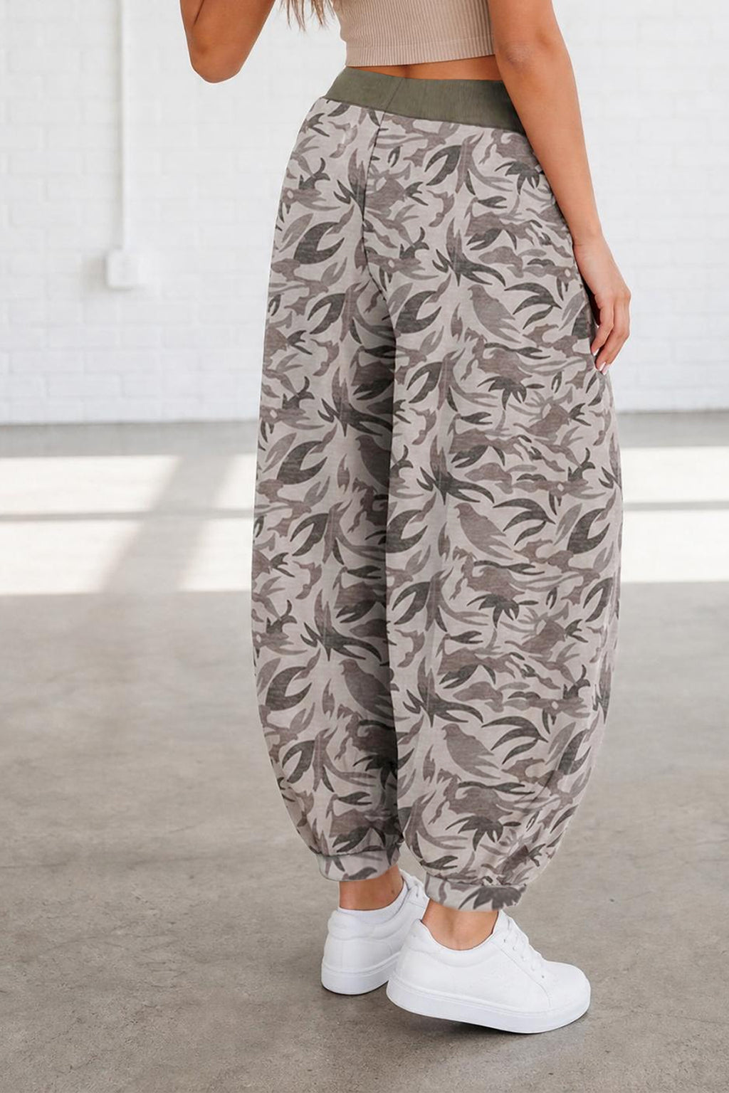 Multicolour Drawstring Contrast Waistband Camouflage Joggers Pants