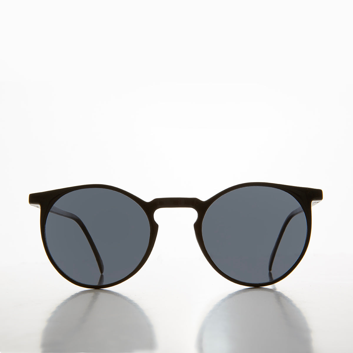 Weightless Round Vintage Sunglasses - Bubba